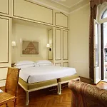 Отель Grand Principe Di Piemonte Виареджо