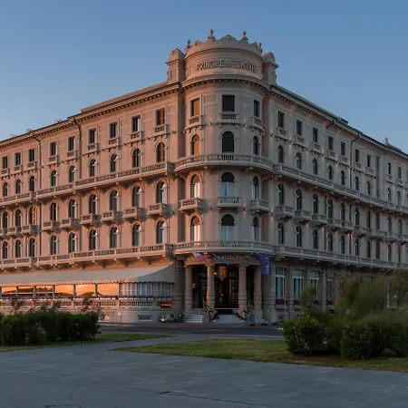 Grand Principe Di Piemonte 5* Βιαρέτζιο
