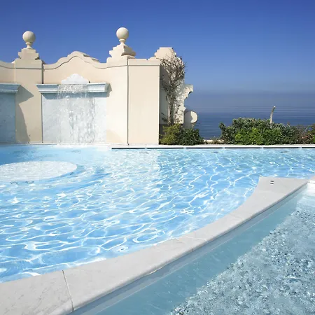 Отель Grand Principe Di Piemonte 5*